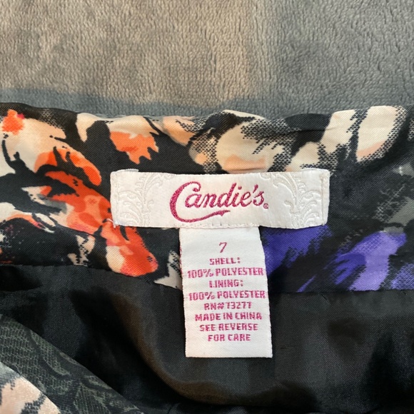 Colorful Mini skirt - Picture 3 of 3